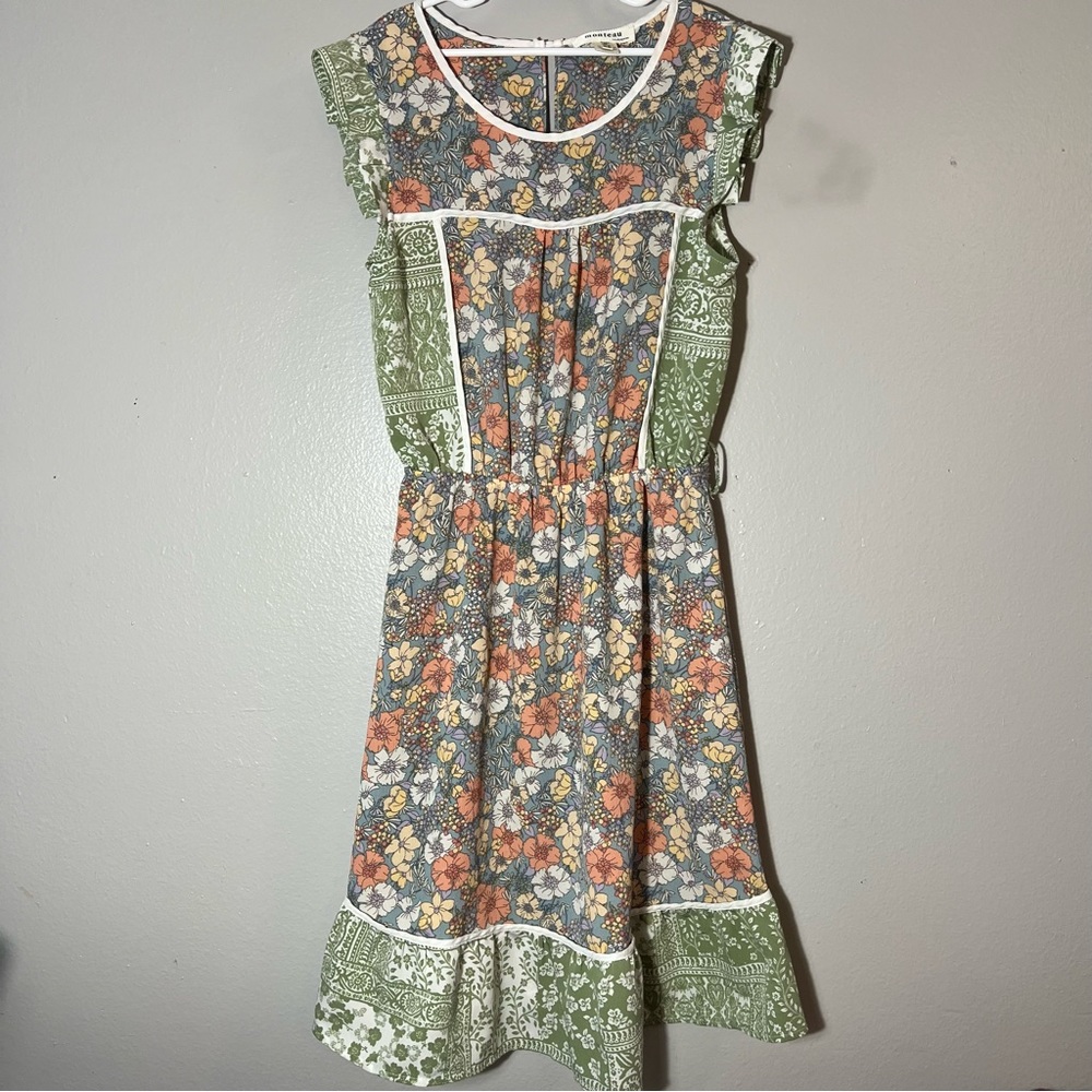 mounteau vintage looking floral dress size XS